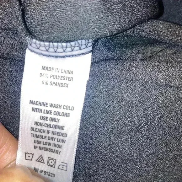 CeCe Essentials Black Crop pants size 2X NEW - Picture 8 of 10